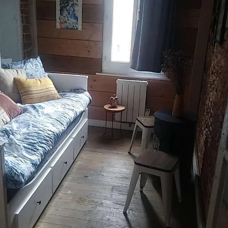 Le Repos Des Ducs, Accessible En Velo