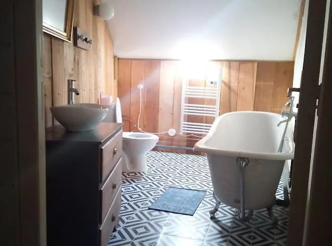 Hébergement de vacances Le Repos Des Ducs, Accessible En Velo