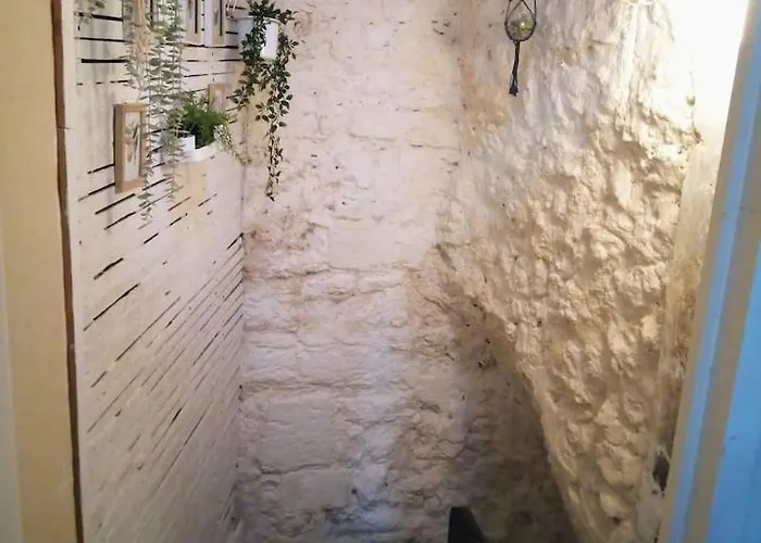 Le Repos Des Ducs, Accessible En Velo *